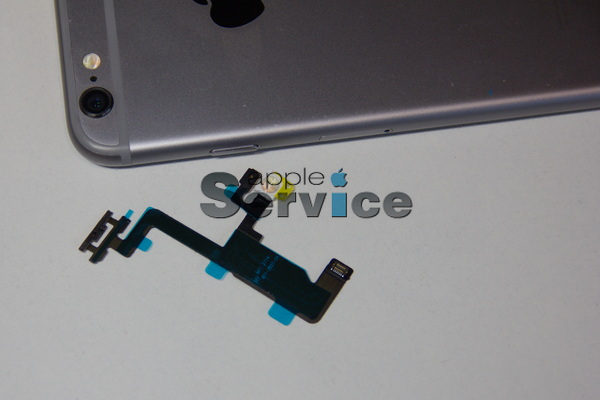 Ремонт кнопки Power iPhone (павер айфон) в Киеве на Троещине
